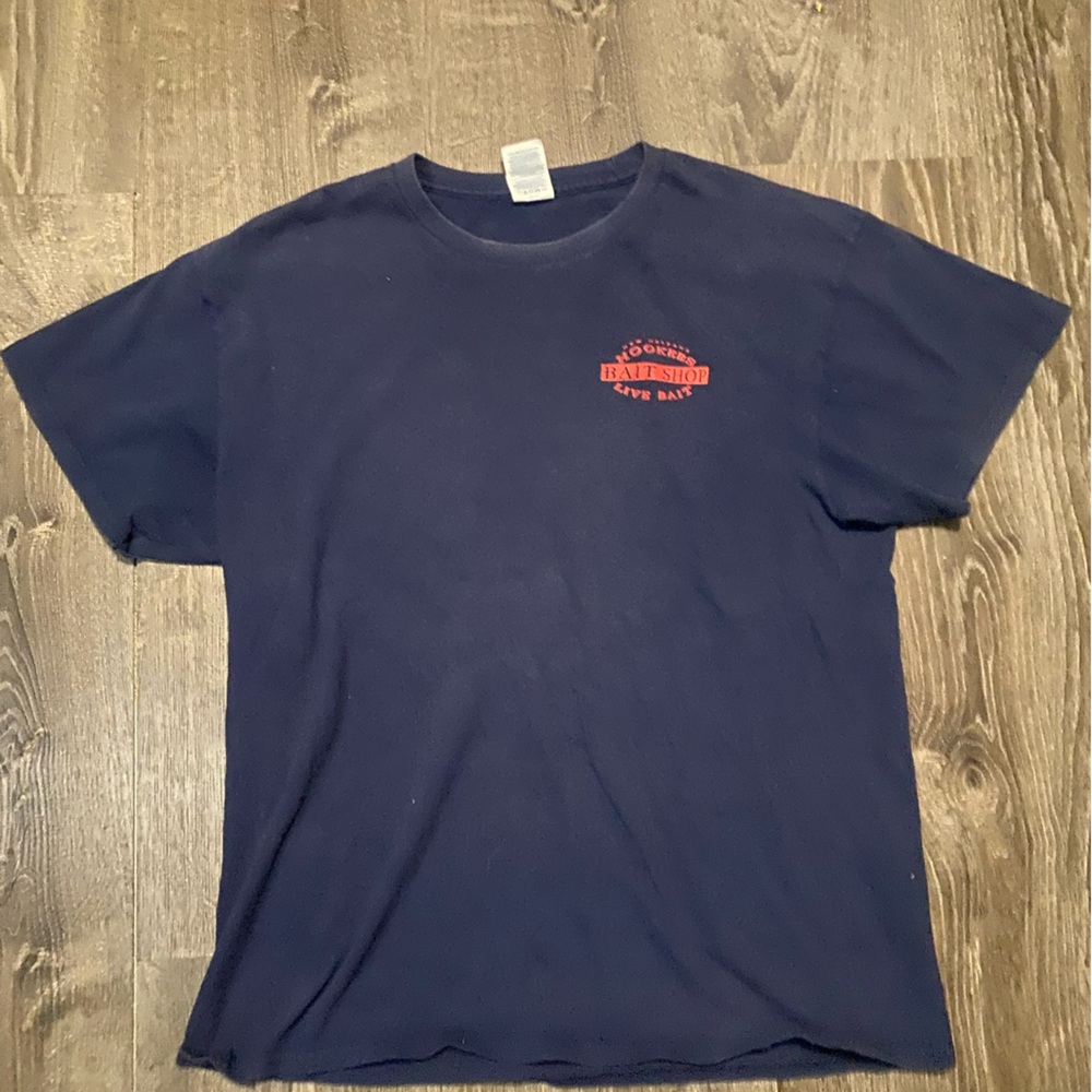 Men’s north shore hookers t-shirt good fit